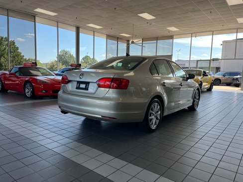 Used 2014 Volkswagen Jetta SE image 5