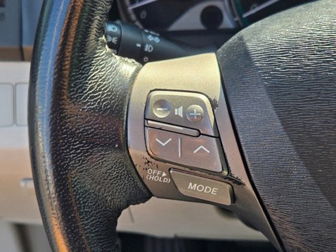 Used 2011 Toyota Venza w/ Leather Pkg image 28