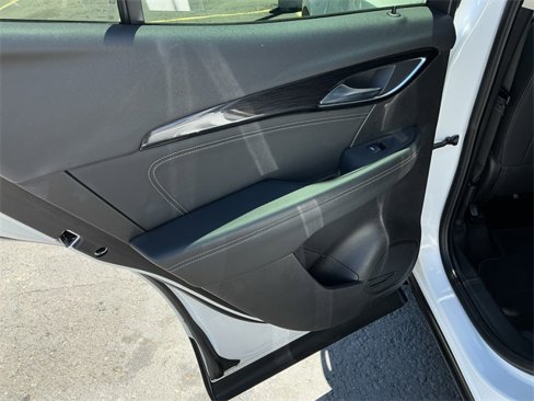 Used 2023 Buick Envision Preferred image 28