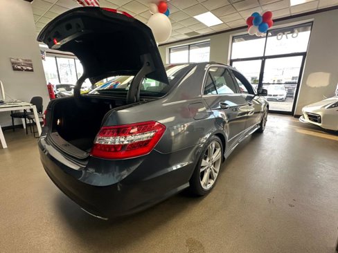 Used 2012 Mercedes-Benz E 350 4MATIC Sedan image 19