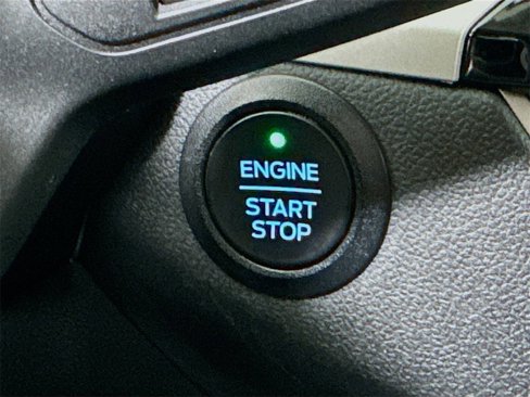 Used 2021 Ford Escape SE image 29