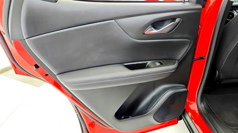 Used 2023 Chevrolet Blazer LT image 41