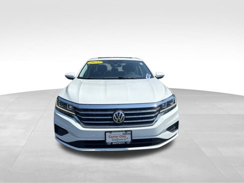 Used 2022 Volkswagen Passat 2.0T SE image 31