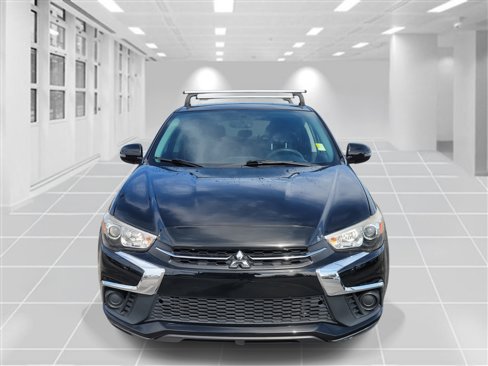 Used 2018 Mitsubishi Outlander Sport ES image 2