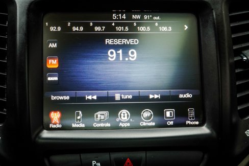 Used 2016 Jeep Cherokee Latitude w/ Comfort/Convenience Group image 21