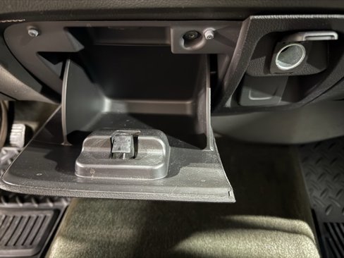 Used 2016 GMC Sierra 1500 SLE image 20