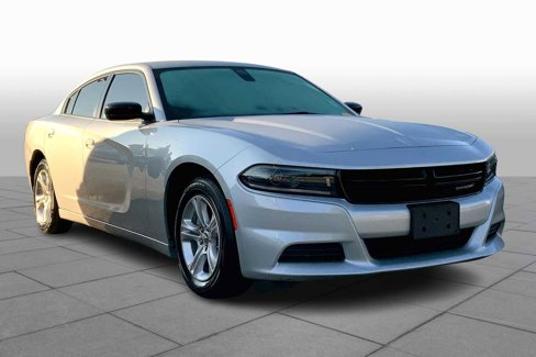 Used 2023 Dodge Charger SXT image 2