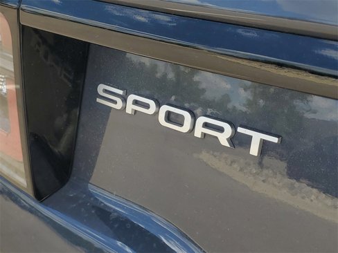 Used 2024 Land Rover Discovery Sport S image 6