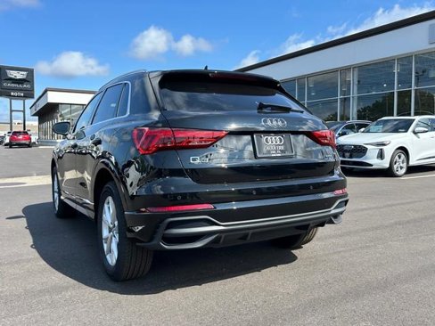 New 2025 Audi Q3 2.0T Premium image 5