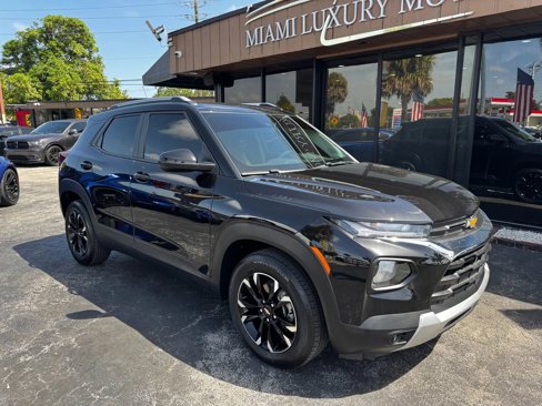 Used 2023 Chevrolet TrailBlazer LT w/ Convenience Package image 4