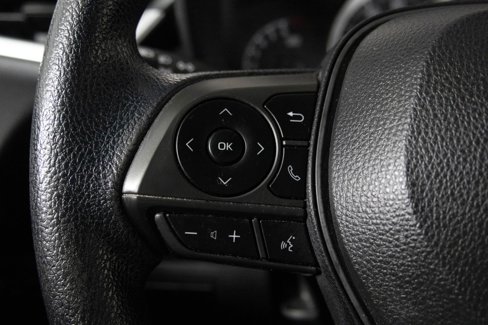 Used 2021 Toyota Corolla LE image 26