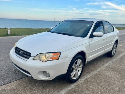 Used 2007 Subaru Outback 3.0R L.L. Bean image 2