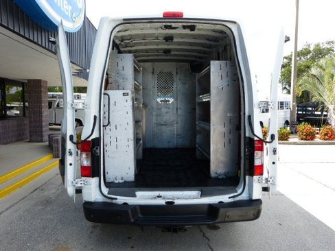 Used 2017 Nissan NV 3500 SV image 14