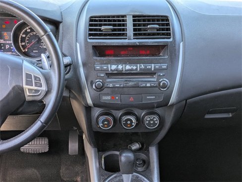 Used 2013 Mitsubishi Outlander Sport ES image 18