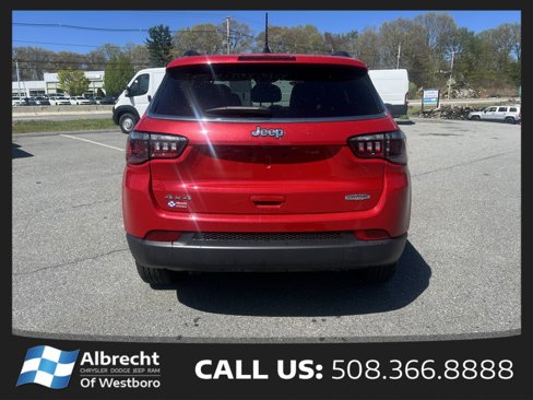 Certified 2023 Jeep Compass Latitude w/ Convenience Group image 4