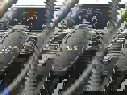 New 2026 Kia Seltos S image 13