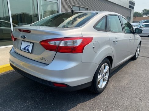 Used 2014 Ford Focus SE image 5
