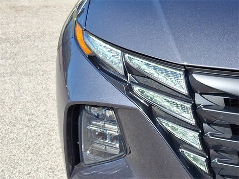 Certified 2024 Hyundai Tucson SEL image 9