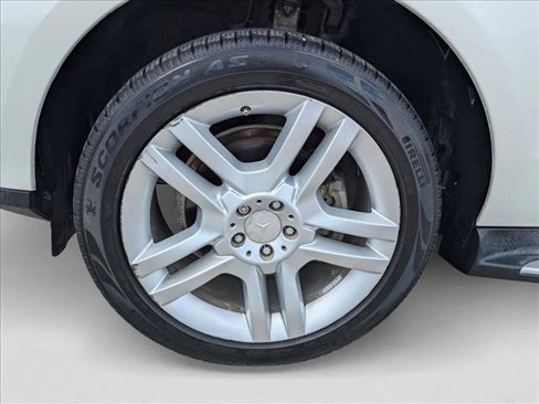 Used 2014 Mercedes-Benz ML 350 2WD image 24