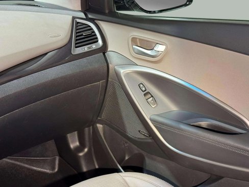 Used 2014 Hyundai Santa Fe GLS w/ Ultimate Package 06 image 23