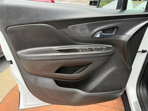 Used 2019 Buick Encore Sport Touring w/ Safety Package image 9