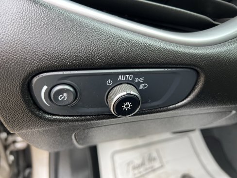 Used 2024 Chevrolet Malibu LT image 26