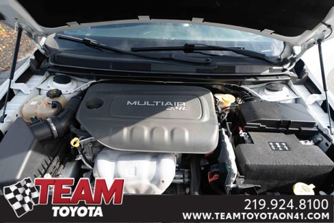 Used 2016 Chrysler 200 S w/ Comfort Group image 30