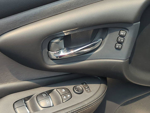 Used 2019 Nissan Murano SL image 17