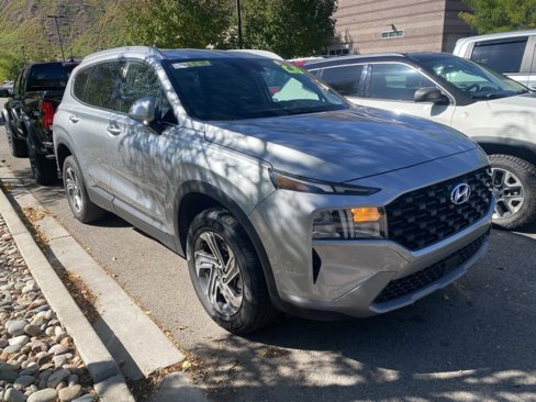 Used 2023 Hyundai Santa Fe SEL image 3