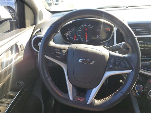 Used 2019 Chevrolet Sonic LT image 17