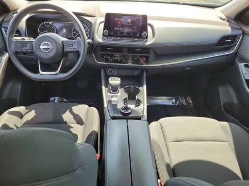 Used 2023 Nissan Rogue S image 17