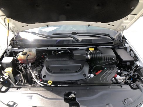Used 2020 Chrysler Pacifica Touring-L image 25
