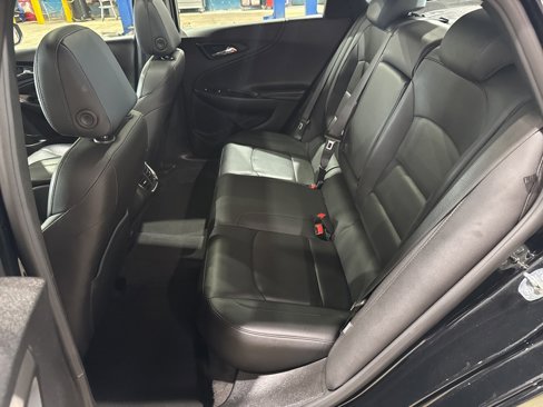 Used 2022 Chevrolet Malibu Premier image 32