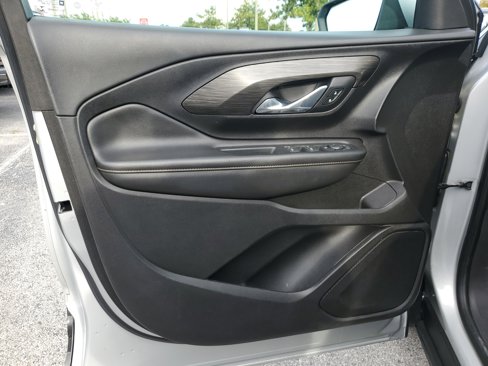 Used 2019 GMC Terrain SLT image 19
