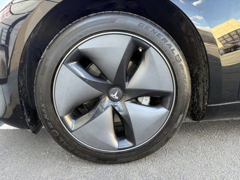 Used 2019 Tesla Model 3 Standard Range Plus image 31