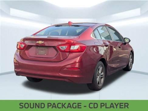 Used 2017 Chevrolet Cruze LT image 5