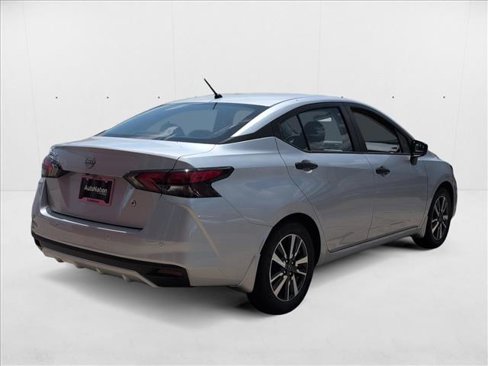 New 2025 Nissan Versa S image 5