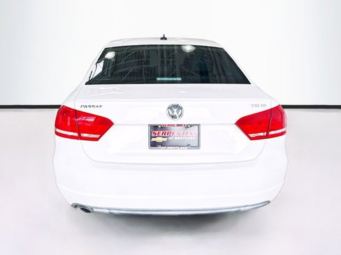 Used 2014 Volkswagen Passat 1.8T SE image 7
