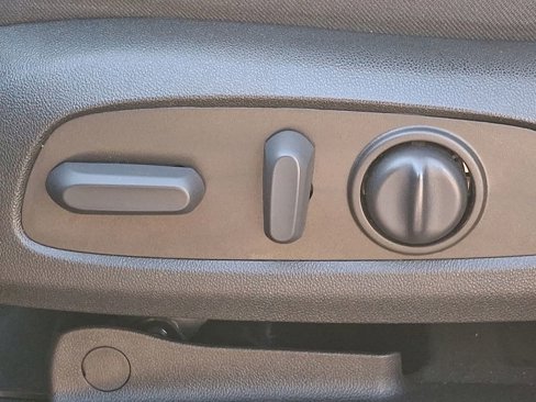 Certified 2023 Chevrolet Traverse LT image 27