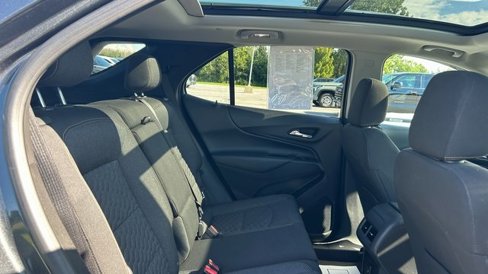 Used 2021 Chevrolet Equinox LT image 36