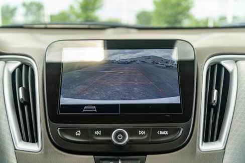 Used 2022 Chevrolet Malibu LT image 28