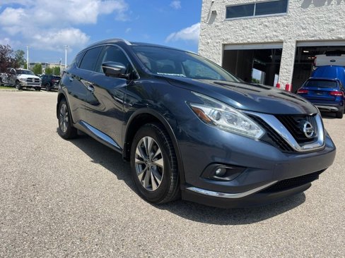 Used 2015 Nissan Murano AWD image 2