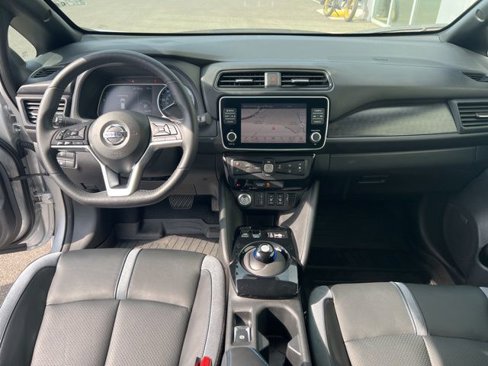 Used 2020 Nissan Leaf SL Plus image 5