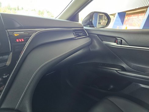 Used 2024 Toyota Camry SE w/ Cold Weather Package image 29