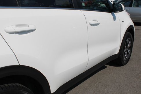 Used 2020 Kia Sportage LX image 50