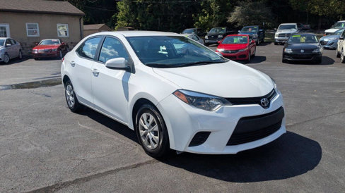 Used 2015 Toyota Corolla L image 1