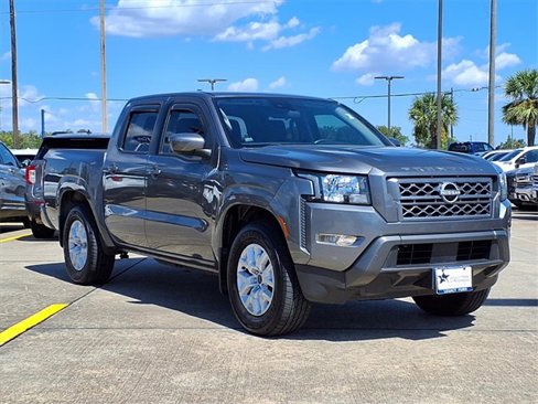 Used 2022 Nissan Frontier SV image 25