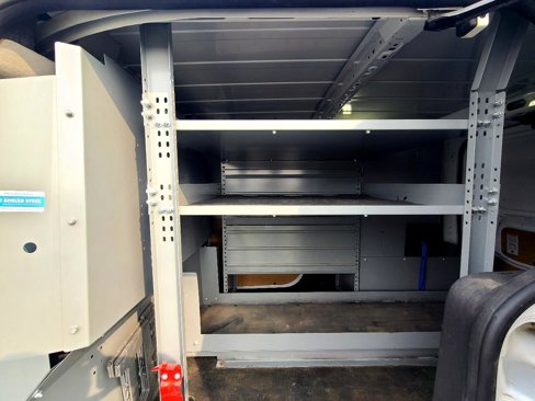 Used 2015 Ford Transit Connect XLT image 11