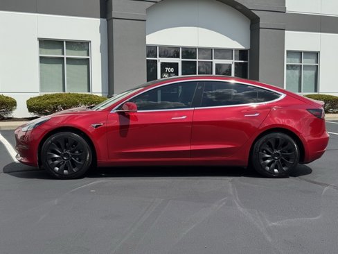Used 2019 Tesla Model 3 Standard Range image 11