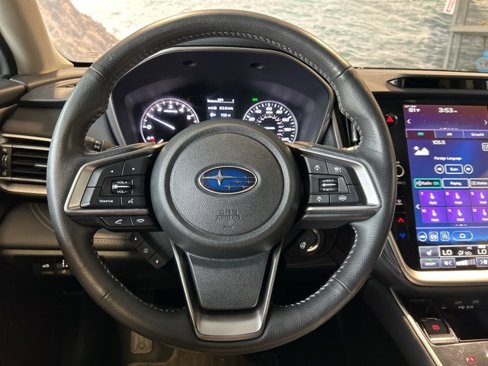 Used 2020 Subaru Outback Limited image 11